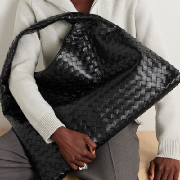 ♣️♣️♣️ LOVE MOSCHINO Embossed Shoulder Bag ♣️♣️♣️ - Picture 14 of 14